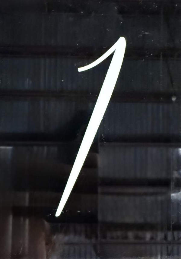 Black & white acrylic table numbers