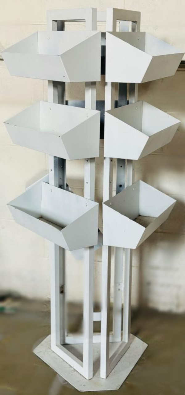 3 Sided White Metal Merchandise Floral Stand