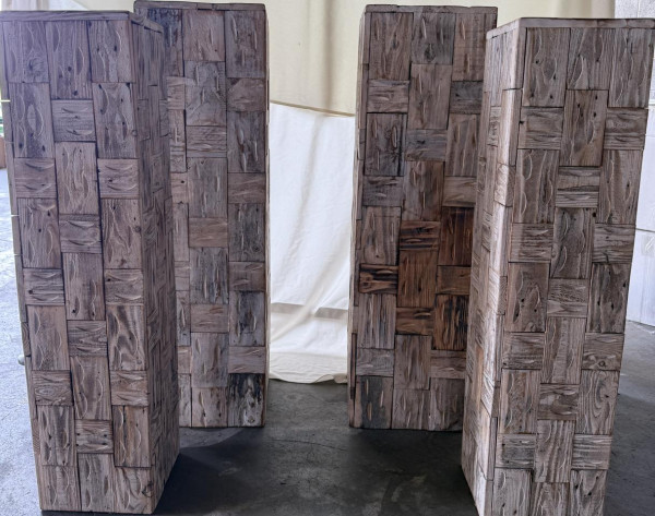 Wood Pillar Pedestal Back Riser