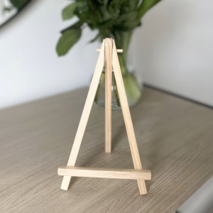 Tabletop Easels